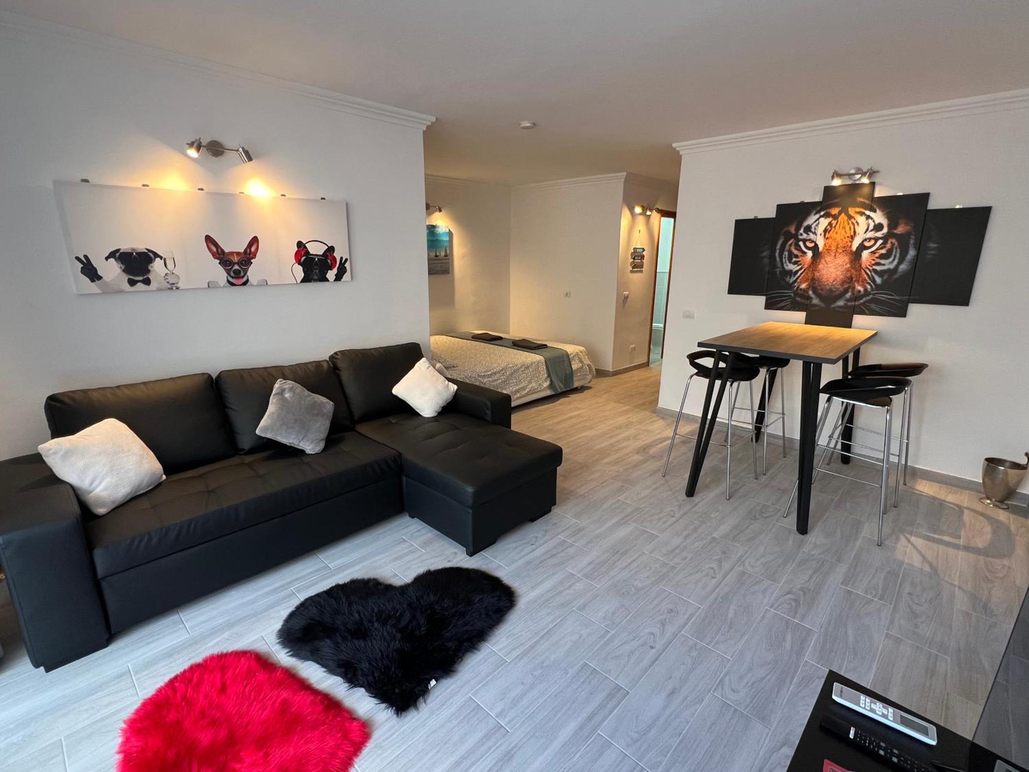 Air Conditioning, Private Parking And Fully Equipped Kitchen In Hotel Room In Golf Del Sur, Tenerife San Miguel de Abona Exterior photo